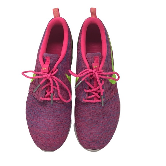 Nike Roshe Flyknit 'Pink Flash' Sneakers Womens 11 - Picture 2 of 10